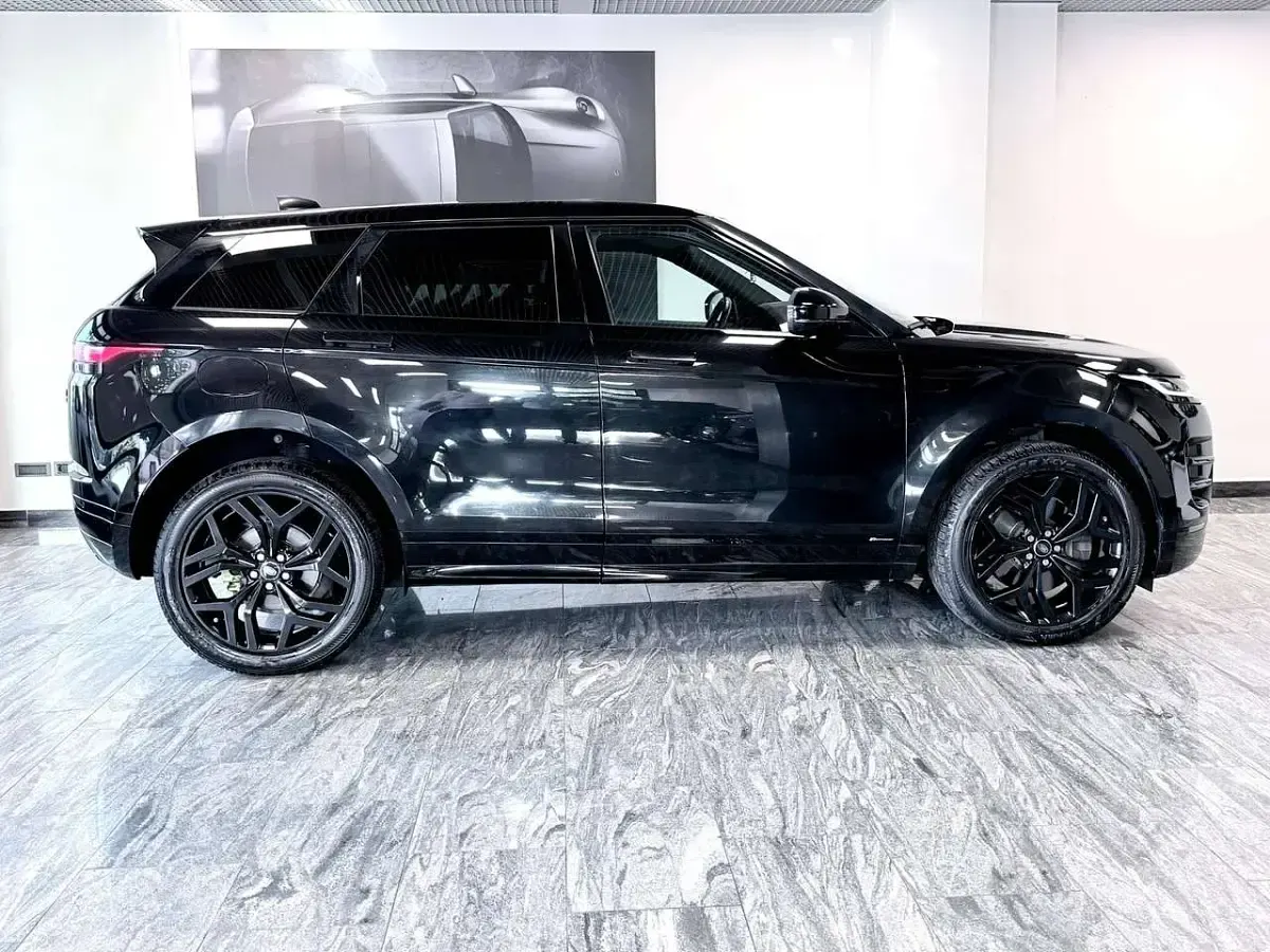 Usata Land Rover Range Rover evoque Black Edition 179 CV (131 kW) 2020 Nero SUV