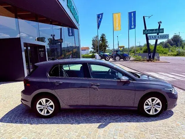 Usata VW Golf VIII 116 CV (85 kW) 2022 Grigio Berlina
