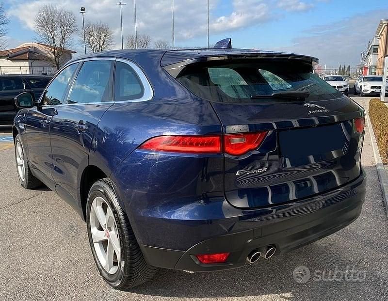 Usata Jaguar F-Pace Prestige 180 CV (132 kW) 2019 Blu SUV