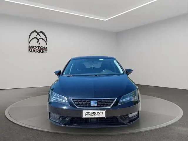 Usata Seat Leon Business 130 CV (95 kW) 2019 Nero / black Berlina