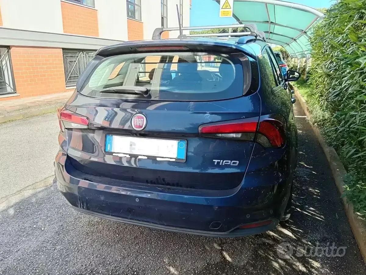Usata Fiat Tipo 120 CV (88 kW) 2020 Blu Station wagon