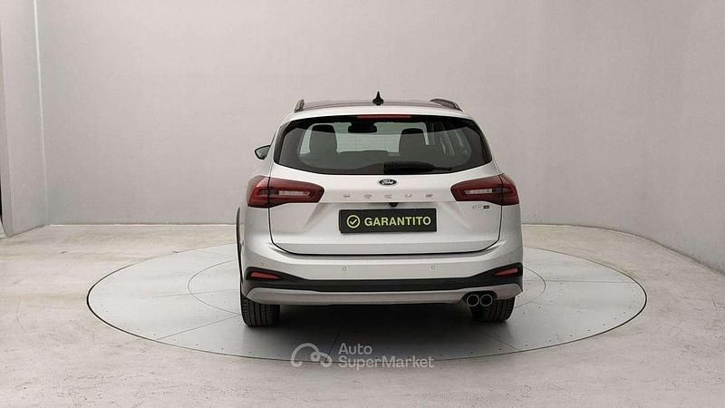 Usata Ford Focus 125 CV (91 kW) 2023 Grigio Station wagon