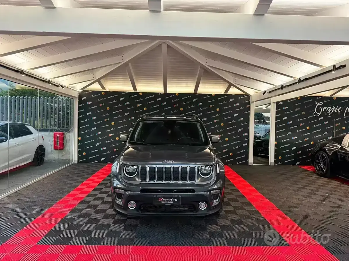 Usata Jeep Renegade Limited 131 CV (96 kW) 2021 Grigio SUV