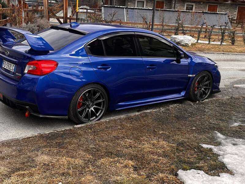 Usata 2016 Subaru WRX STI Tre volumi | 38.000 € (Ottimo prezzo) - Immagine 1/4