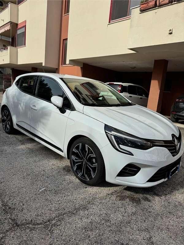 Usata Renault Clio V Intens 91 CV (66 kW) 2021 Berlina
