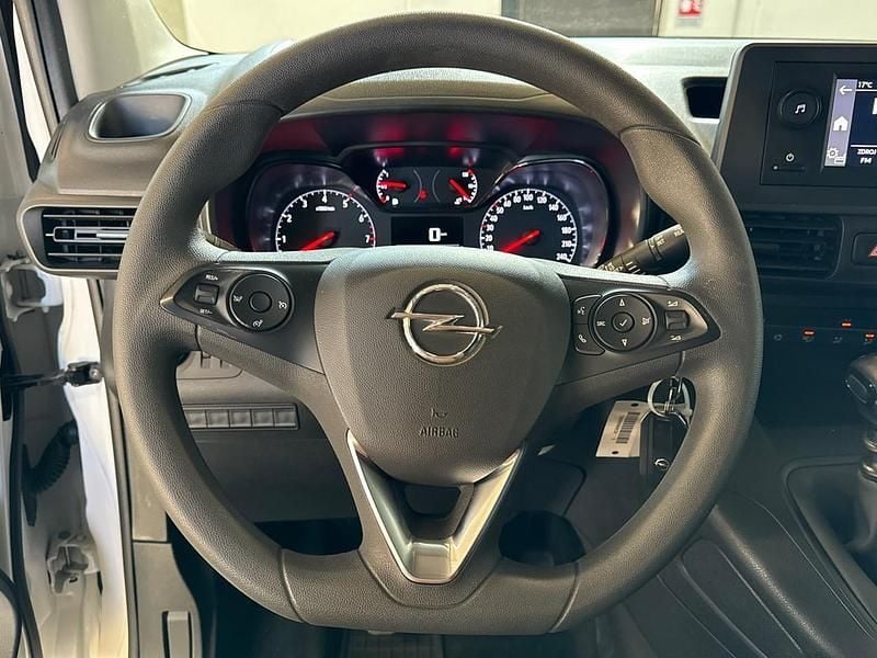 Usata Opel Combo Edition 100 CV (73 kW) 2023 Bianco Furgone