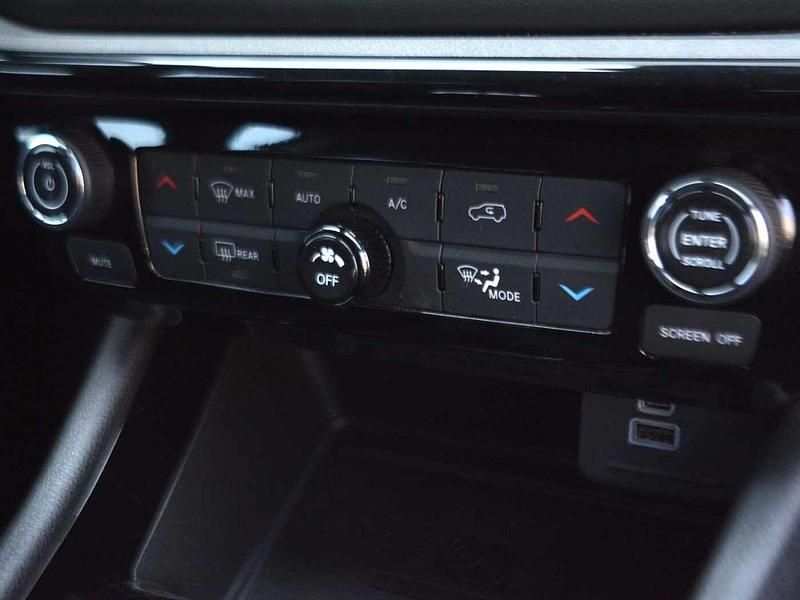 Usata Jeep Compass 131 CV (96 kW) 2024 Bianco SUV