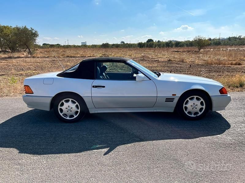 Usata Mercedes SL300 231 CV (169 kW) 1992 Cabrio