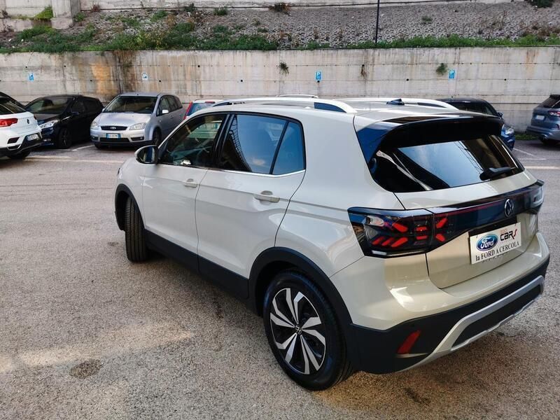 Usata VW T-Cross Style 115 CV (84 kW) 2024 Beige SUV