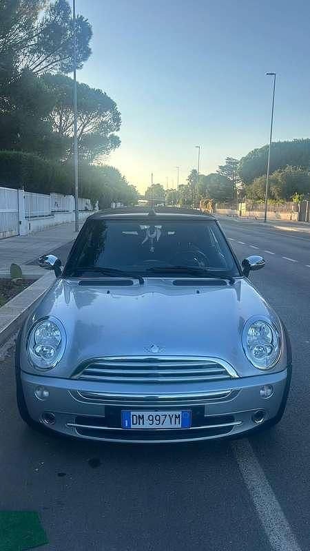 Usata 2008 Mini One Cabriolet Cabrio | 8000 € (Cara) - Immagine 1/4