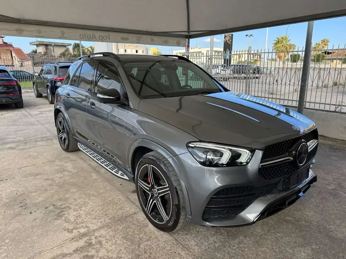 Usata Mercedes GLE300 Premium Plus 272 CV (200 kW) 2022 Grigio SUV