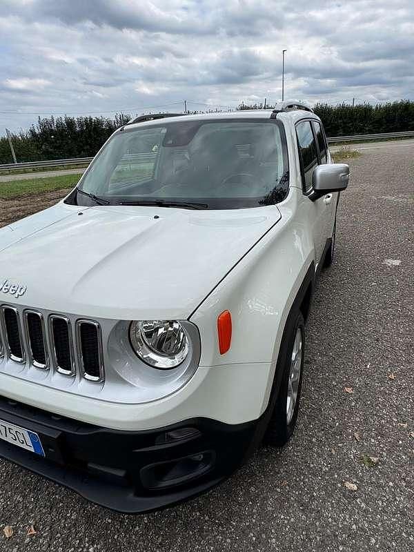 Usata Jeep Renegade Limited 140 CV (102 kW) 2017 Bianco SUV