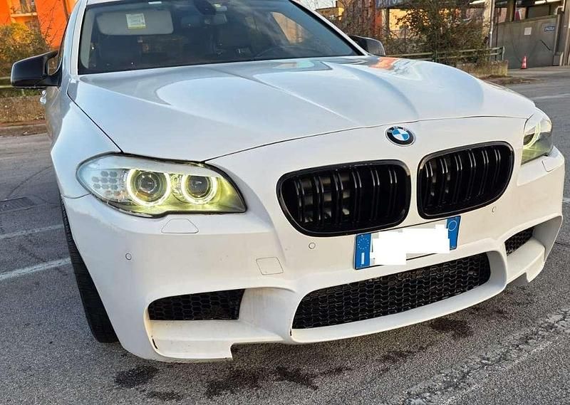 Usata BMW 520 M Sport 184 CV (135 kW) 2011 Bianco Station wagon