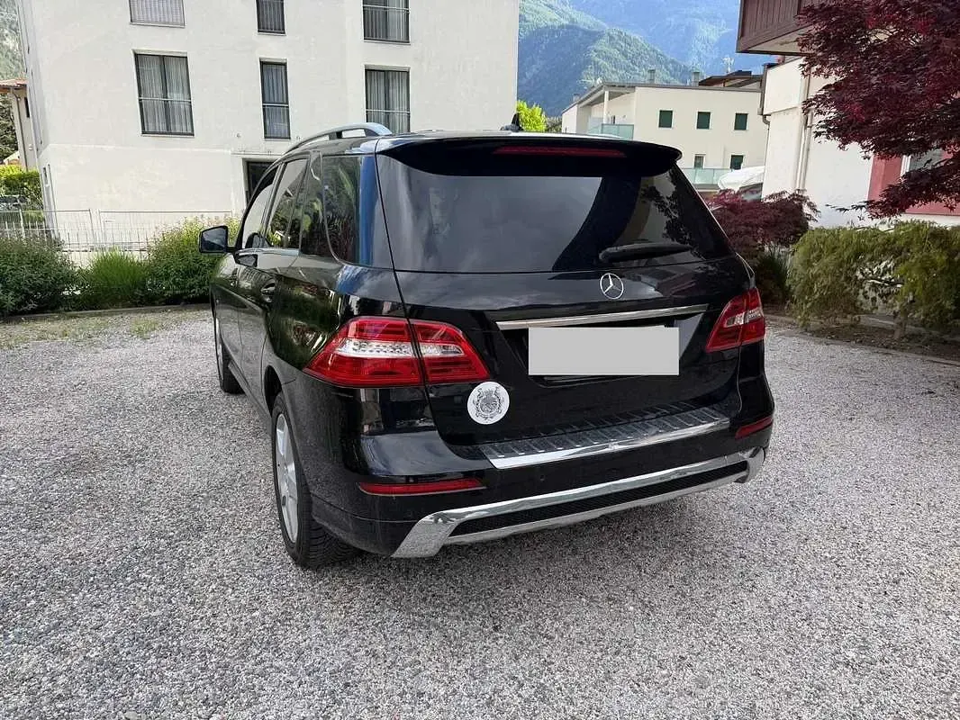 Usata Mercedes ML350 258 CV (189 kW) 2011 Nero SUV
