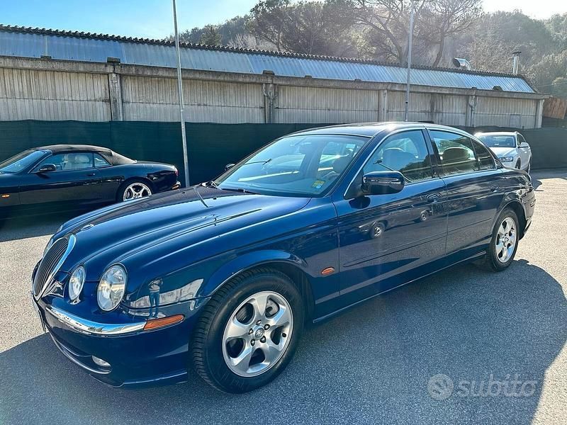 Usata Jaguar S-Type S 238 CV (175 kW) 2000 Blu Berlina