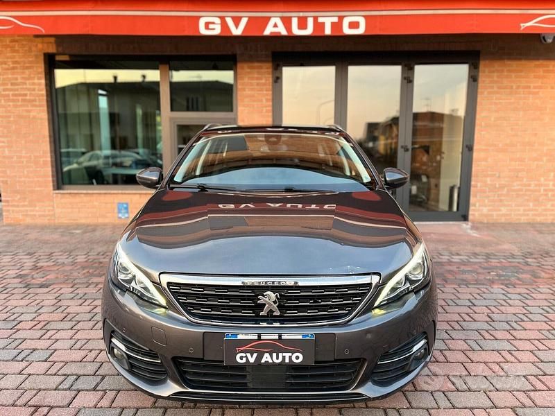 Usata Peugeot 308 Allure 131 CV (96 kW) 2018 Grigio Station wagon