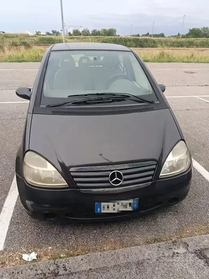 Usata Mercedes A170 95 CV (69 kW) 2001 Grigio Utilitaria