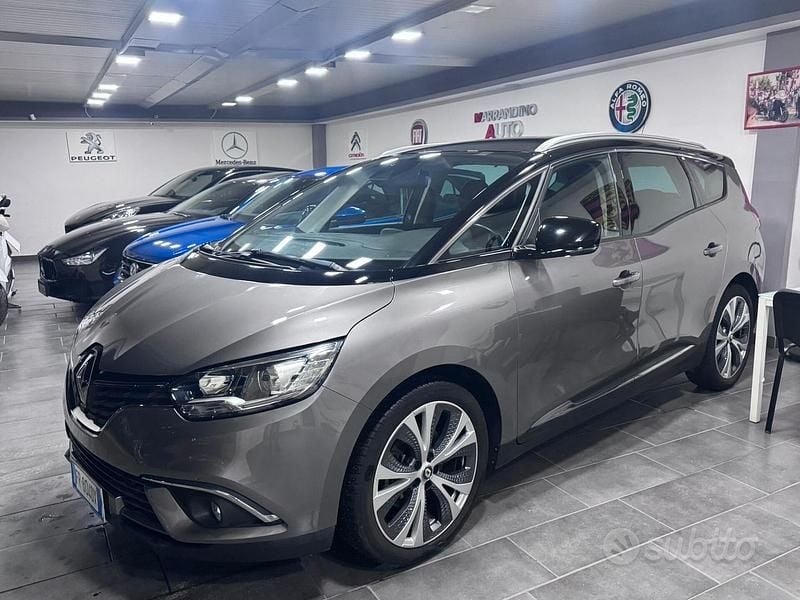 Usata Renault Grand Scénic IV Intens 110 CV (80 kW) 2018 Grigio Monovolume
