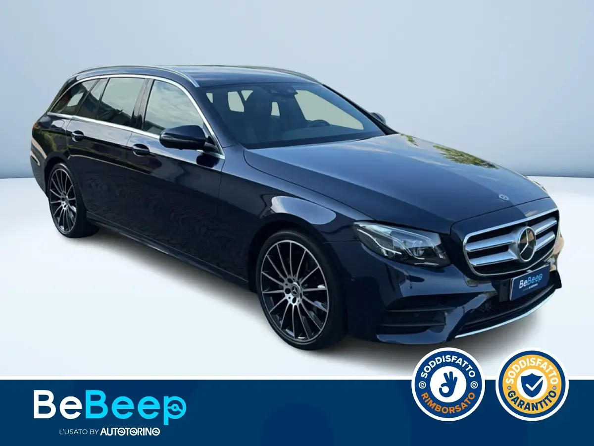 Usado Mercedes 220 Premium Plus 194 CV (142 kW) 2020 Azul Familiar