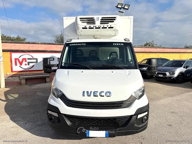 Usata Iveco Daily 156 CV (114 kW) 2017 Bianco Furgone