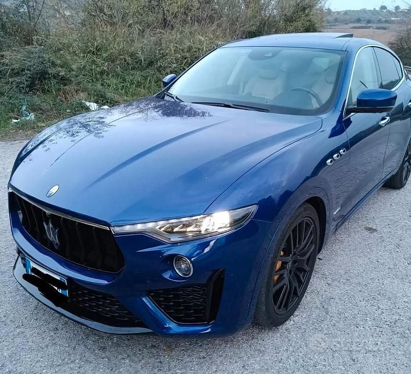 Usata Maserati GranSport 349 CV (256 kW) 2020 Blu Station wagon