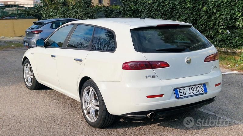 Usata Alfa Romeo 159 Distinctive 2011 Bianco Station wagon