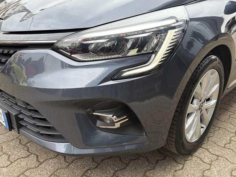 Usata Renault Clio V Intens 101 CV (74 kW) 2020 Grigio Utilitaria
