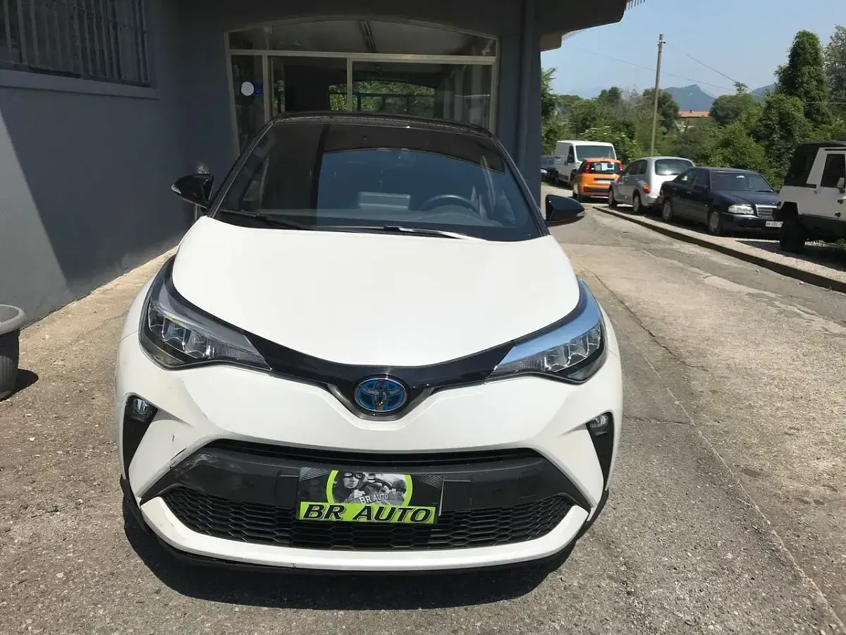 Usata Toyota C-HR Edition 184 CV (135 kW) 2024 Perlato SUV