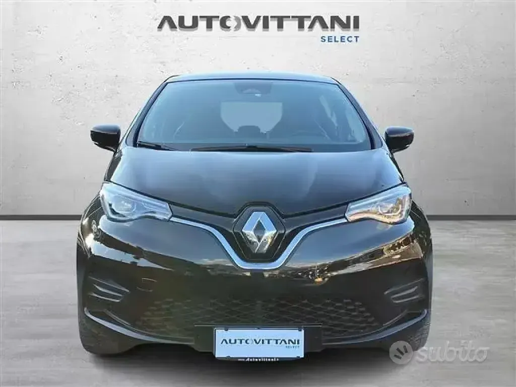 Usata Renault Zoe Zen 50 kW (69 CV) 2021 Nero Utilitaria