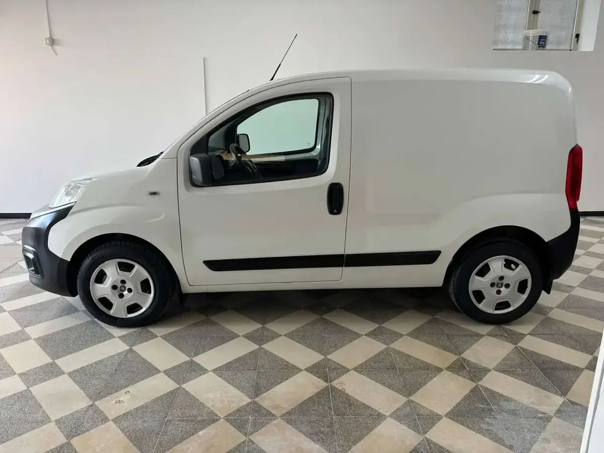 Usata Fiat Fiorino 95 CV (69 kW) 2020 Other Monovolume
