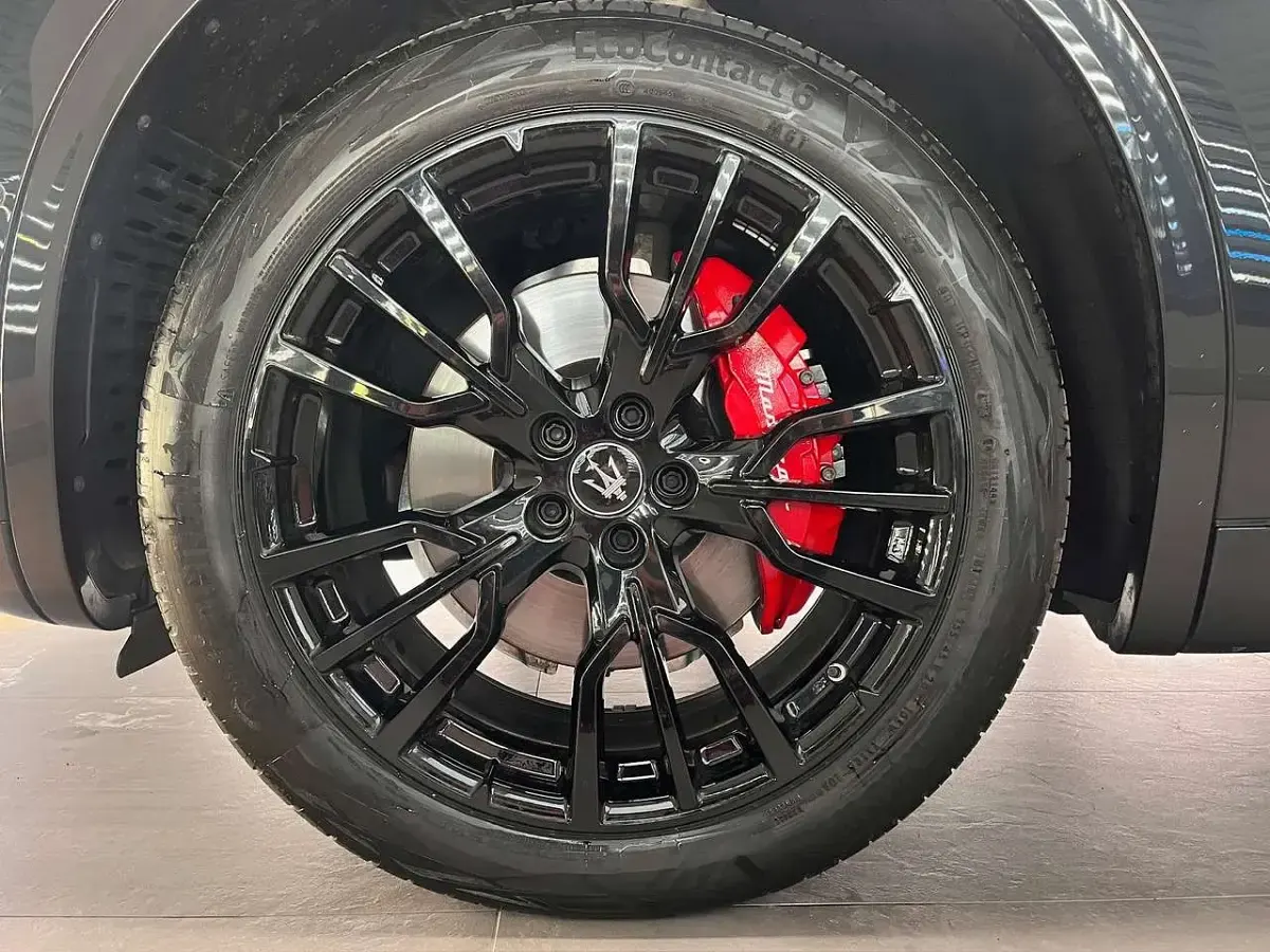 Usata Maserati Grecale 330 CV (242 kW) 2024 Nero tempesta SUV