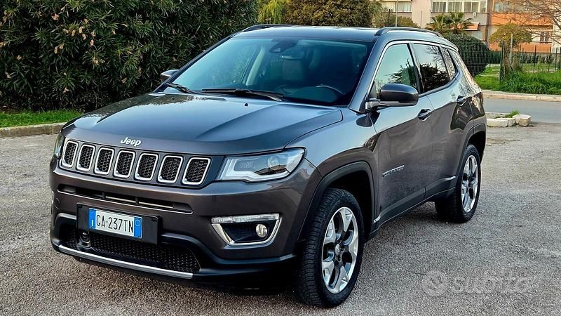 Usata Jeep Compass Limited 140 CV (102 kW) 2020 Grigio SUV