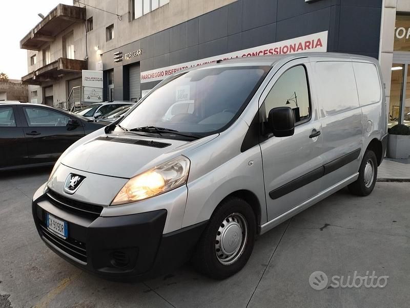 Usata Peugeot Expert 90 CV (66 kW) 2008 Grigio Furgone