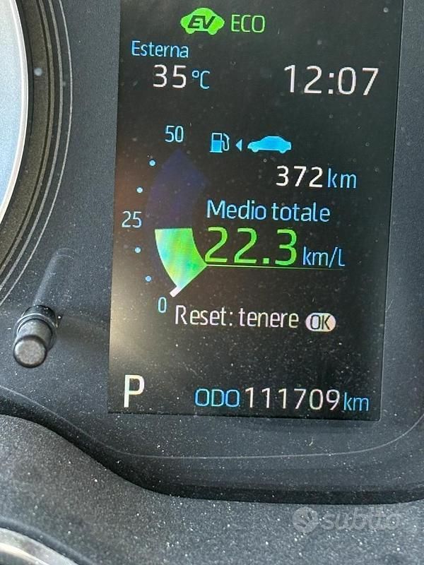 Usata Toyota Corolla Sport 2020 Nero Station wagon