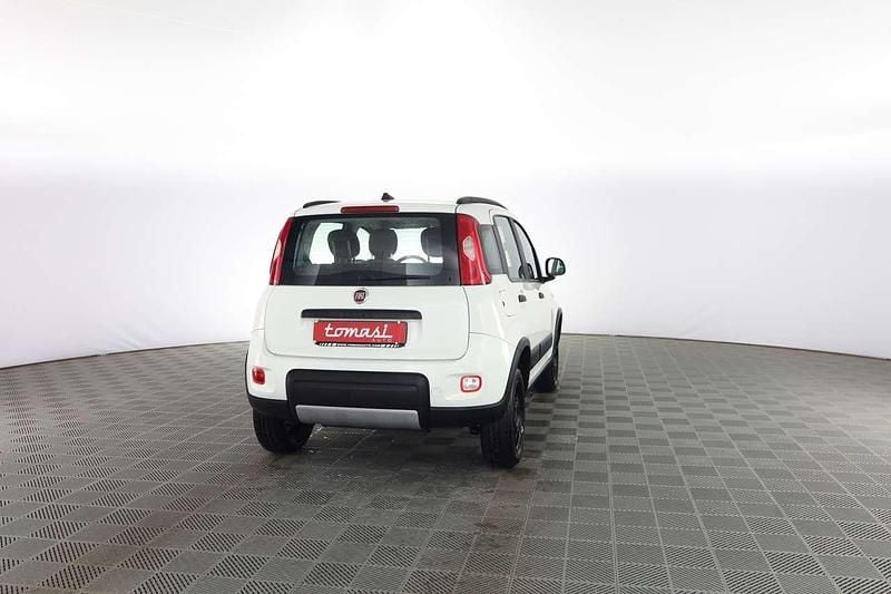 Usata Fiat Panda 4x4 Wild 86 CV (63 kW) 2022 Bianco gelato Utilitaria