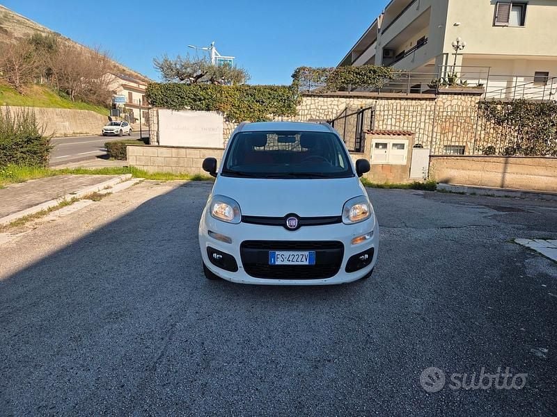 Usata Fiat Panda 69 CV (50 kW) 2018 Bianco Utilitaria