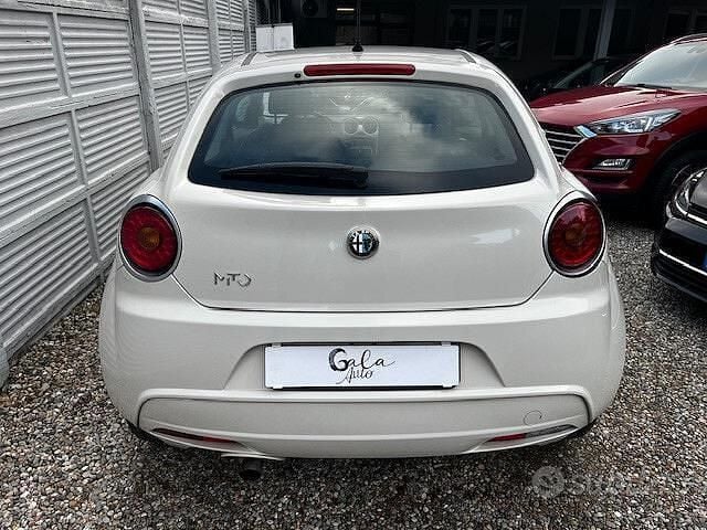 Gebraucht Alfa Romeo MiTo Super 105 PS (77 kW) 2013 Weiß Kleinwagen
