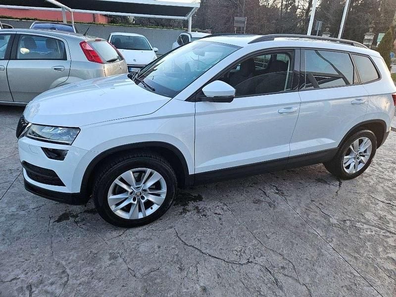Bianco pastello Usata 2020 Skoda Karoq Executive SUV | 20.000 € (Ottimo prezzo) - Immagine 1/4