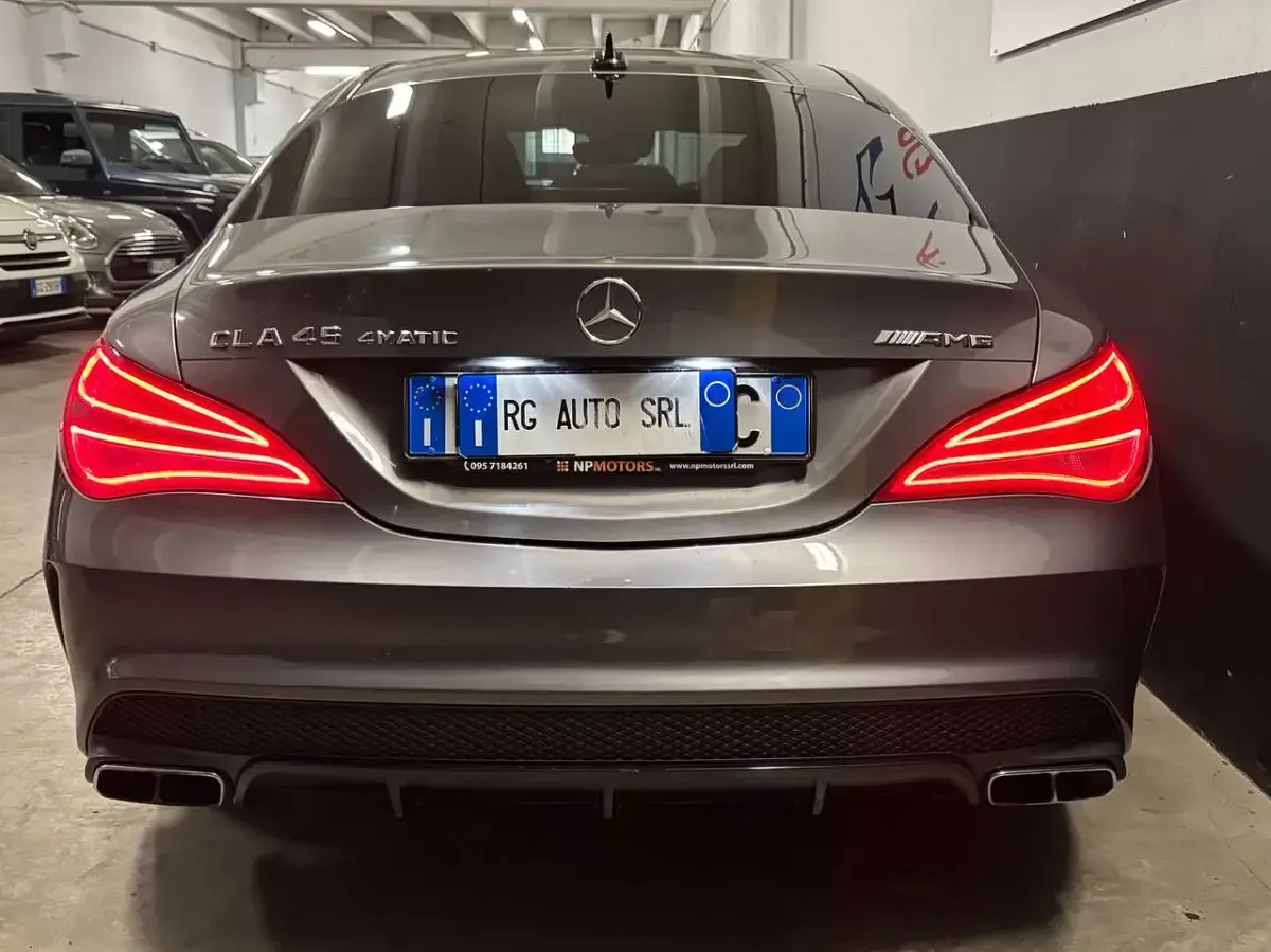 Usata Mercedes CLA45 AMG AMG 360 CV (264 kW) 2015 Grigio Coupé