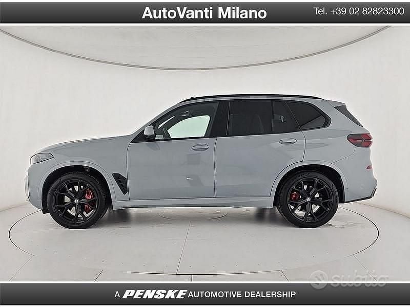 Usata BMW X5 M Sport 298 CV (219 kW) 2025 Grigio SUV