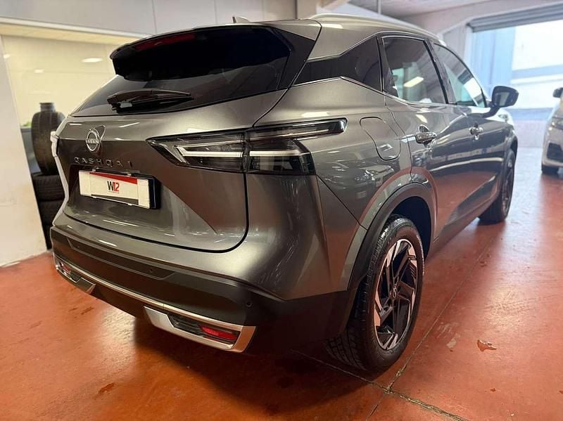 Usata Nissan Qashqai N-Connecta 140 CV (102 kW) 2025 Dark metal grey SUV