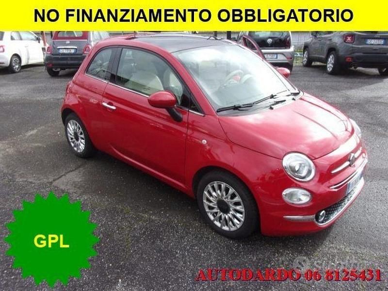 Usata Fiat 500 Lounge 69 CV (50 kW) 2019 Rosso Utilitaria