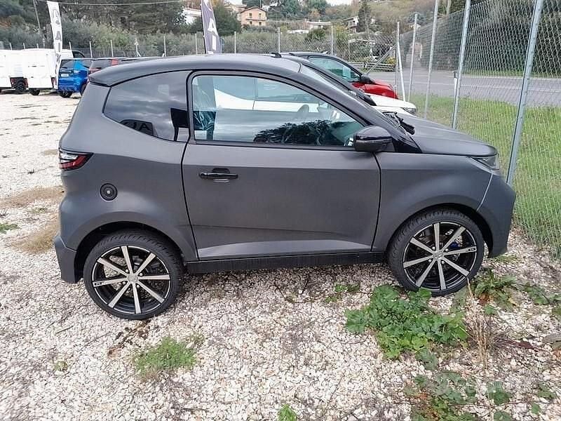 Nuova Aixam City GTO 2025 Grigio Berlina