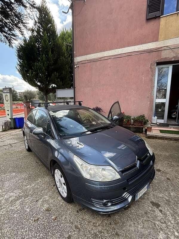 Grigio Usata 2008 Citroën C4 Coupé | 2300 € (Buon prezzo) - Immagine 1/4