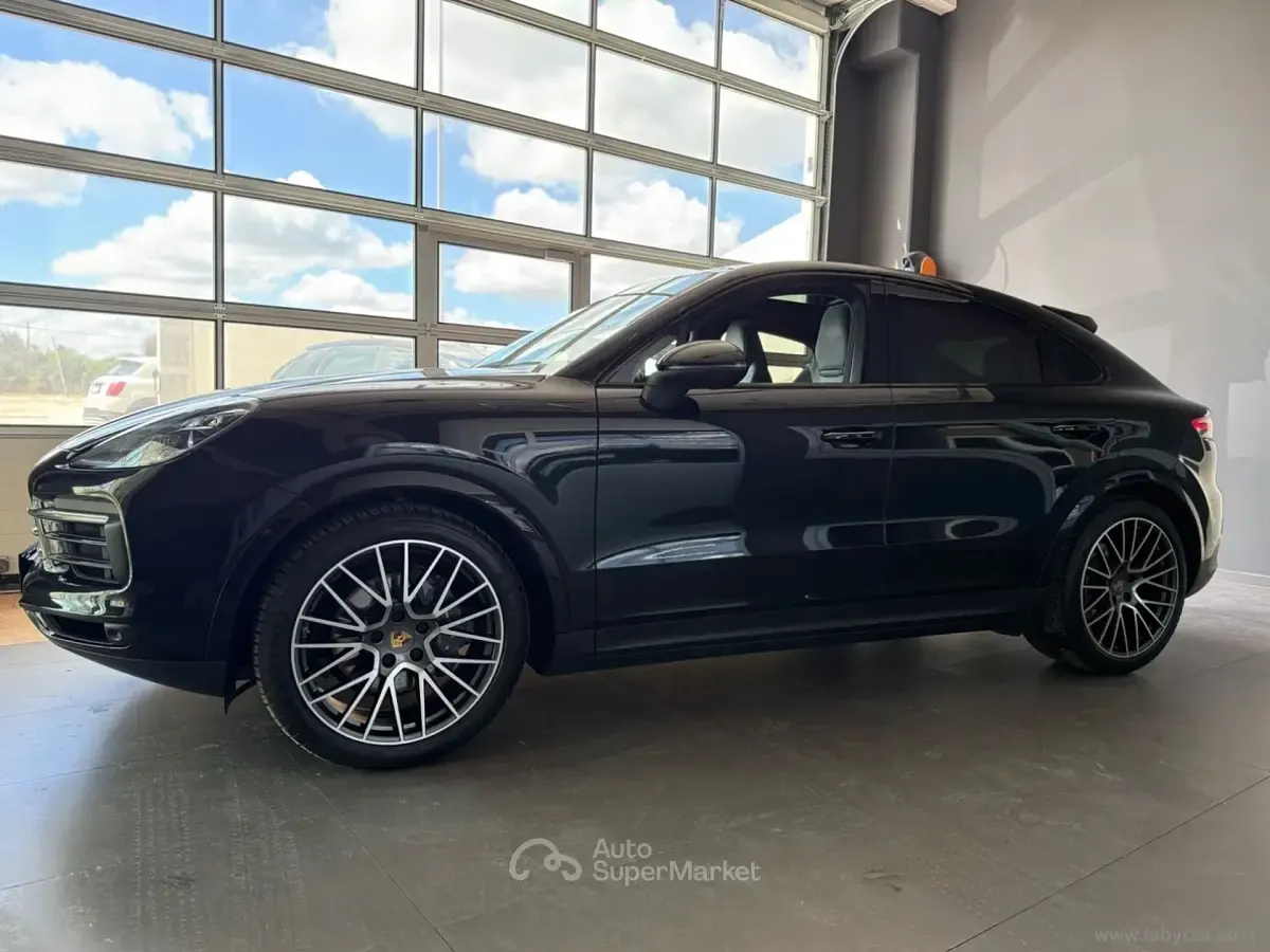 Usata Porsche Cayenne 340 CV (250 kW) 2019 Nero SUV