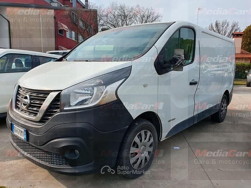 Bianco Usata 2019 Nissan NV300 Furgone | 12.900 € - Immagine 1/4