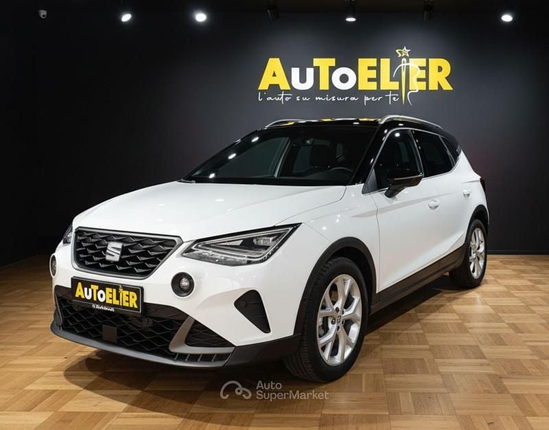 Bicolore Usata 2022 Seat Arona FR SUV | 12.500 € (Ottimo prezzo) - Immagine 1/4