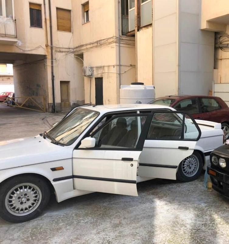 Usata BMW 325 1991 Bianco Berlina