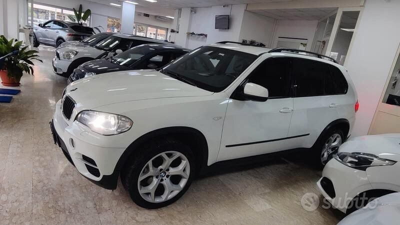 Usata BMW X5 245 CV (180 kW) 2011 Bianco SUV