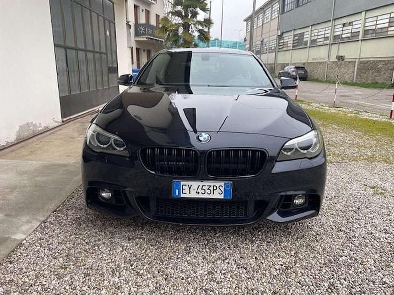 Usata BMW 520 M Sport 190 CV (139 kW) 2015 Blu/azzurro Station wagon